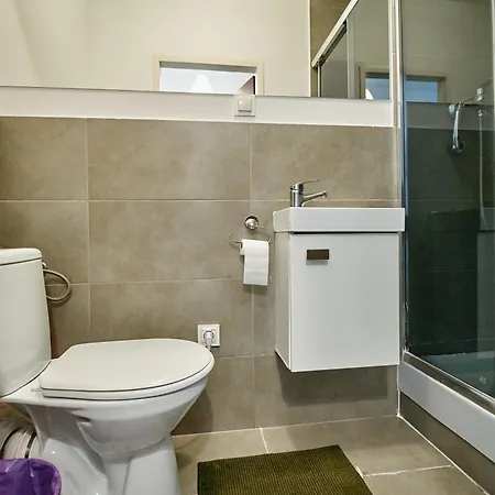 Grottgera 3* Rzeszów