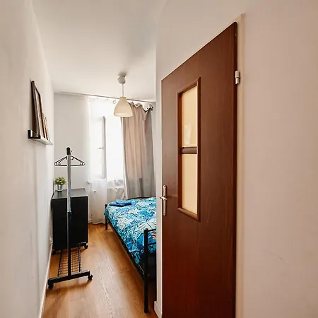 Guest house Grottgera 3*