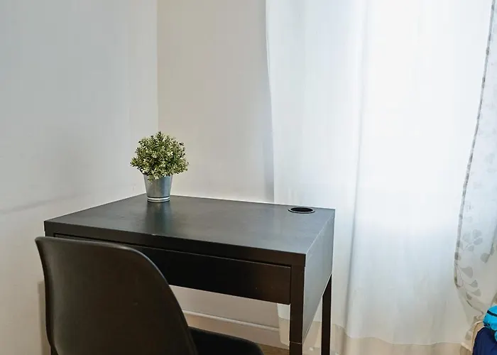 Grottgera 3* Rzeszów